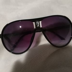 Sunglasses carrera like new black
